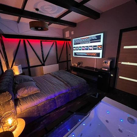 Luxury Room Fruges ภายนอก รูปภาพ